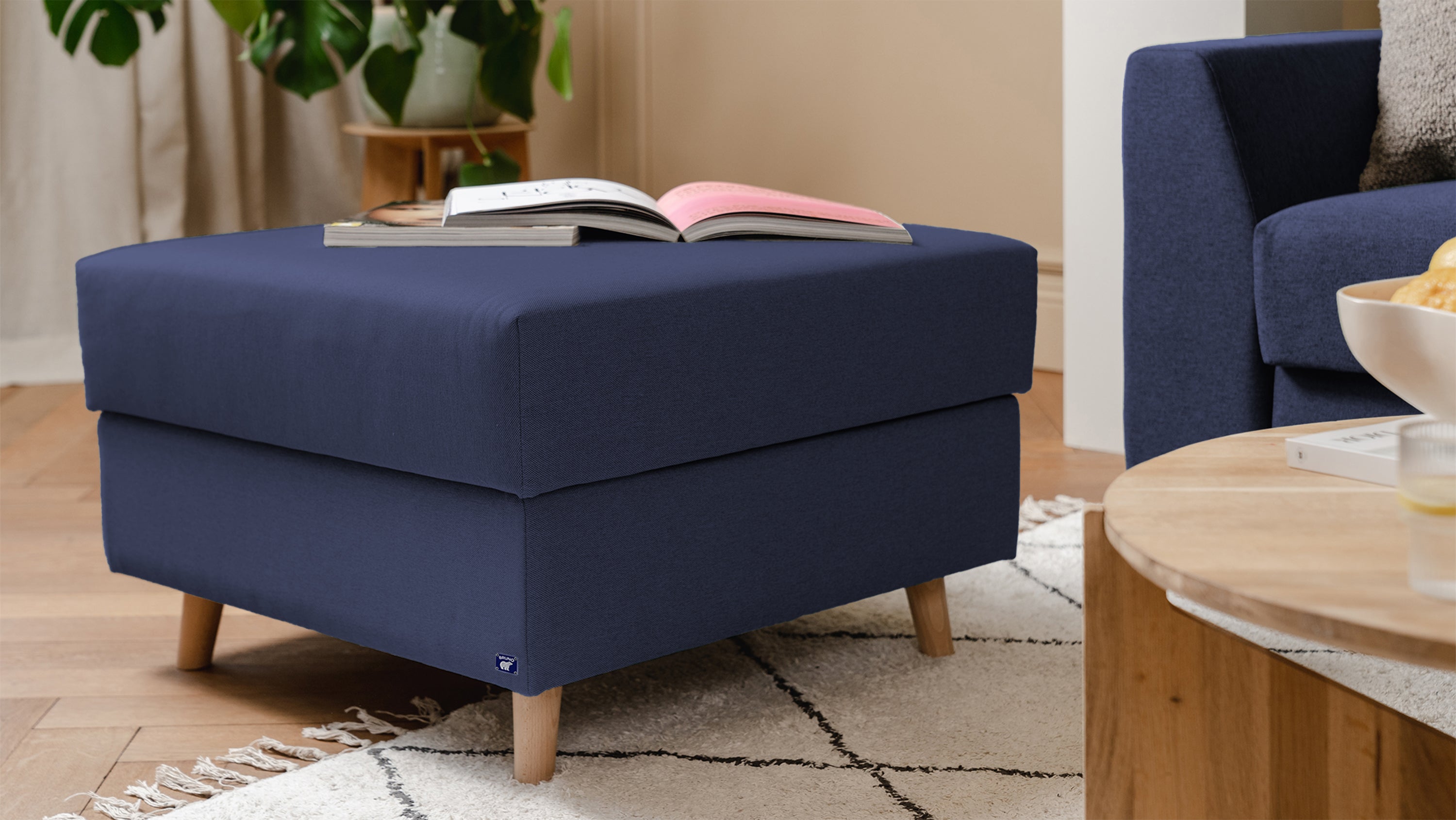 Hocker: Ablage und praktische Aufbewahrung I Bruno®