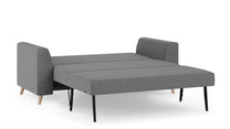 Schlafsofa von Bruno – 140 cm, in Dunkelgrau, Klassik-Armlehnen, Holzfüße