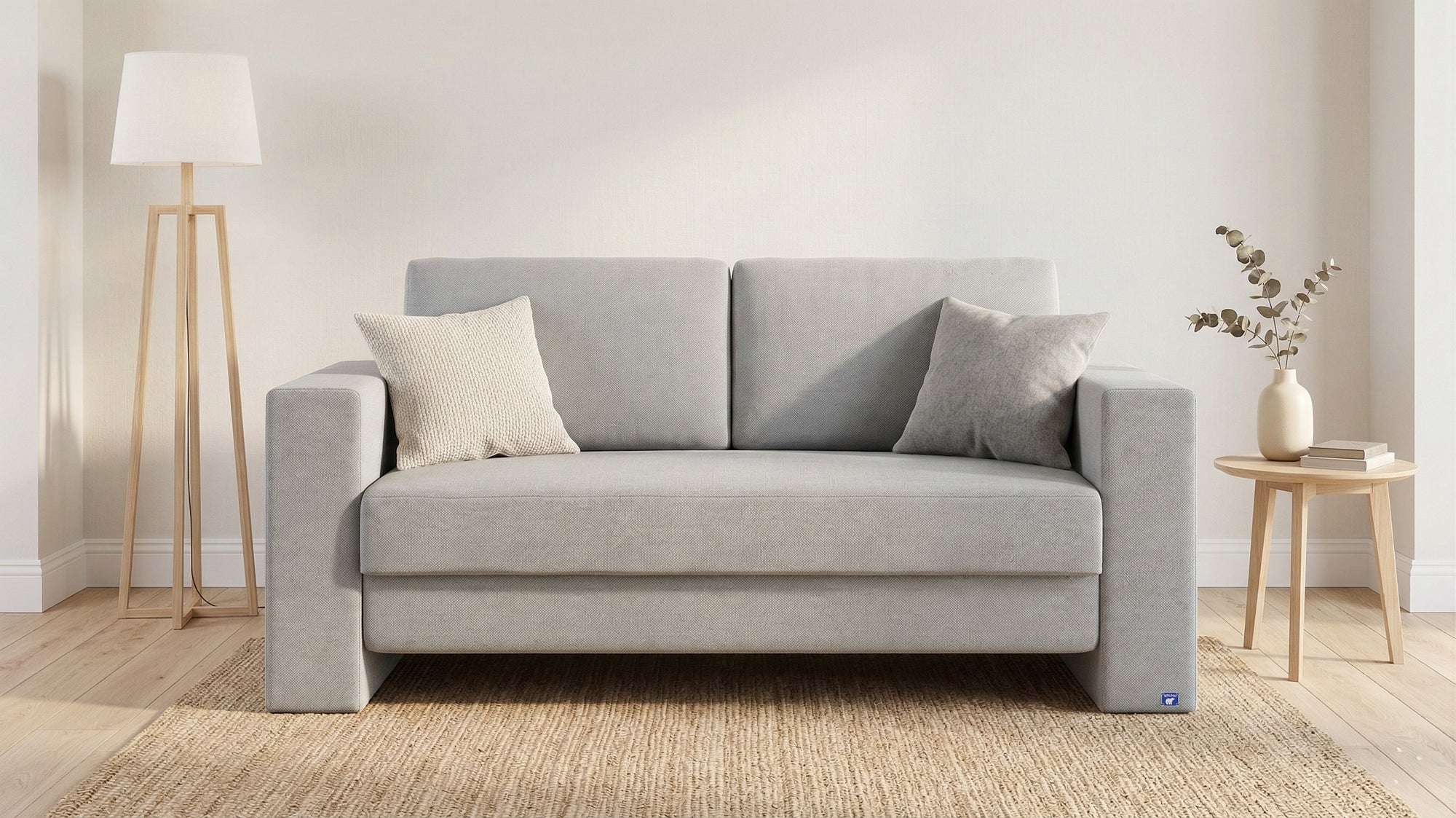 Schlafsofa von Bruno – 140 cm, in Hellgrau, Kubus-Armlehnen