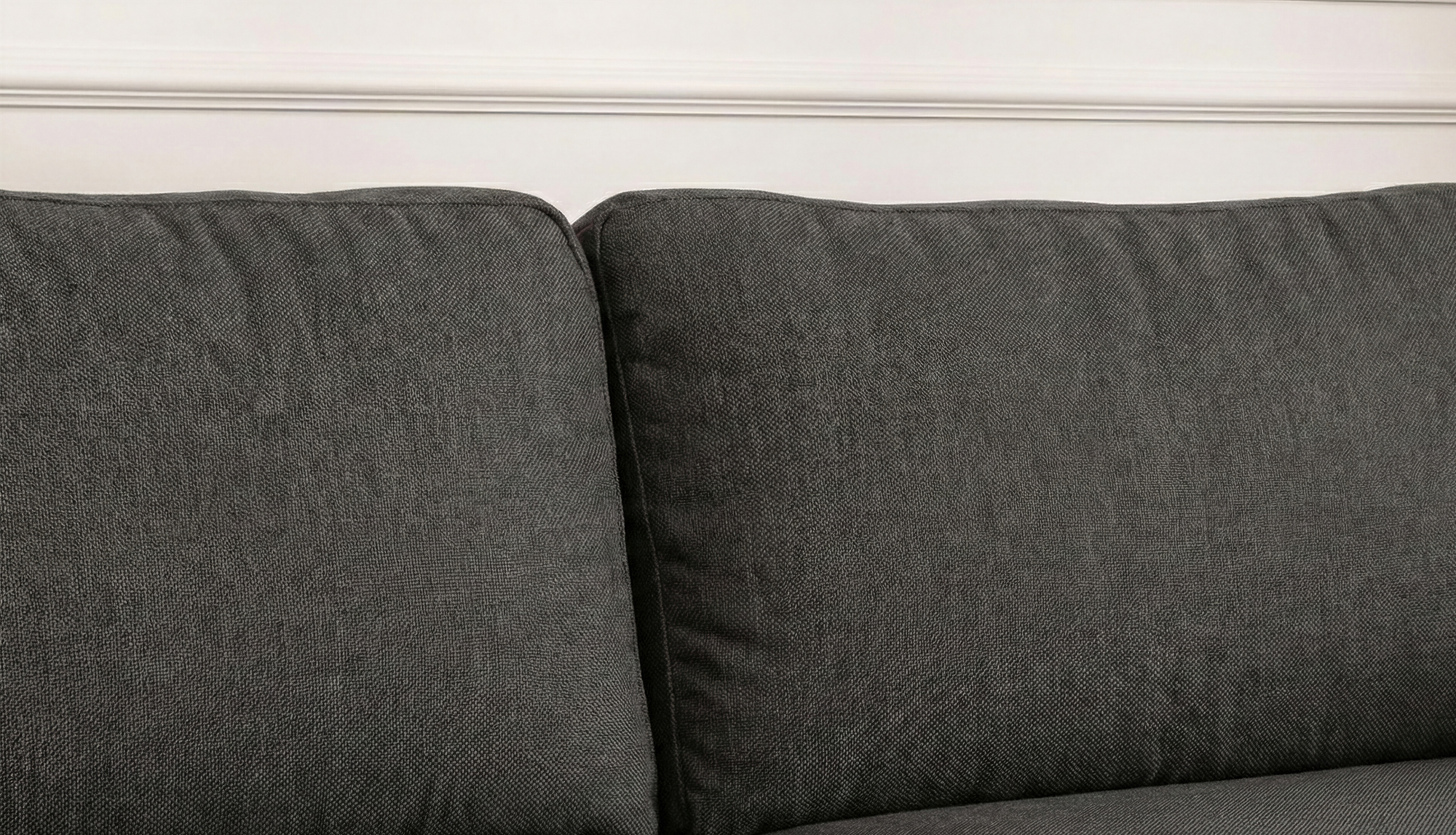 Schlafsofa von Bruno – in Anthrazit, Kubus-Armlehnen, schmale Armlehnen